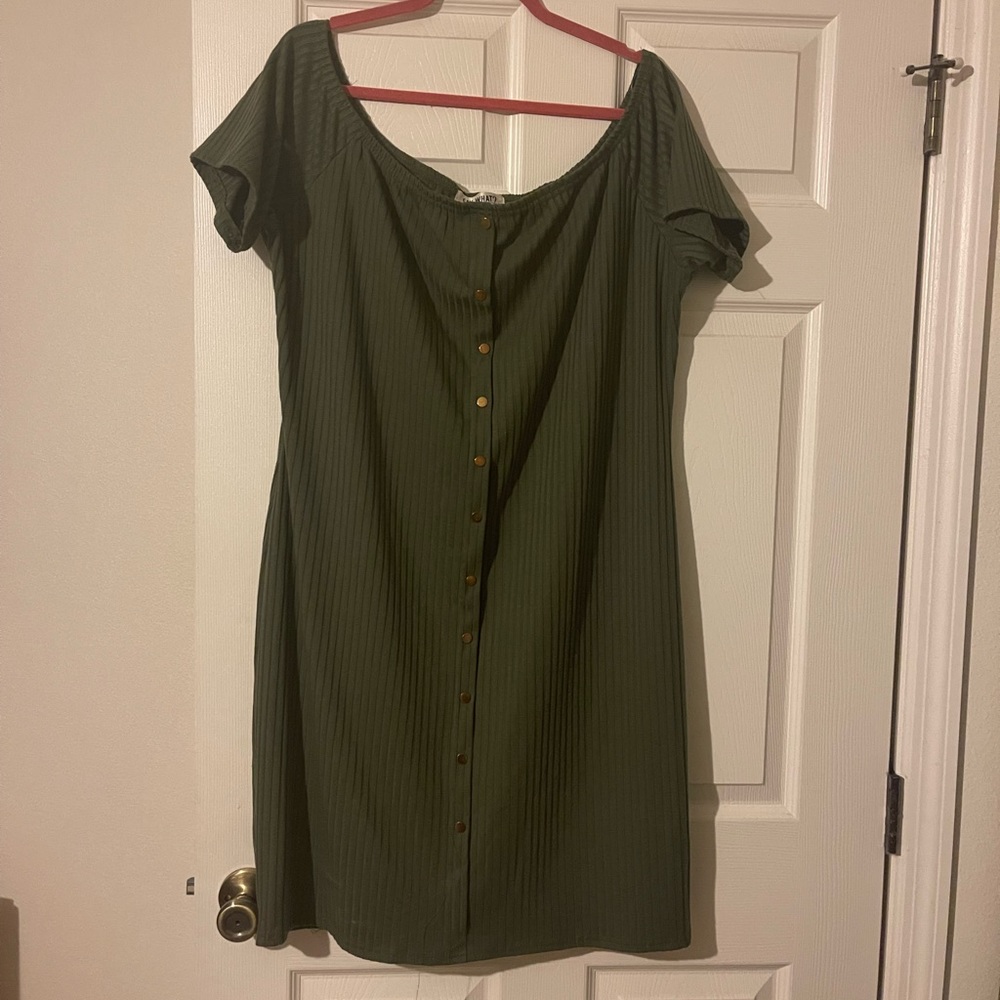 Green dress